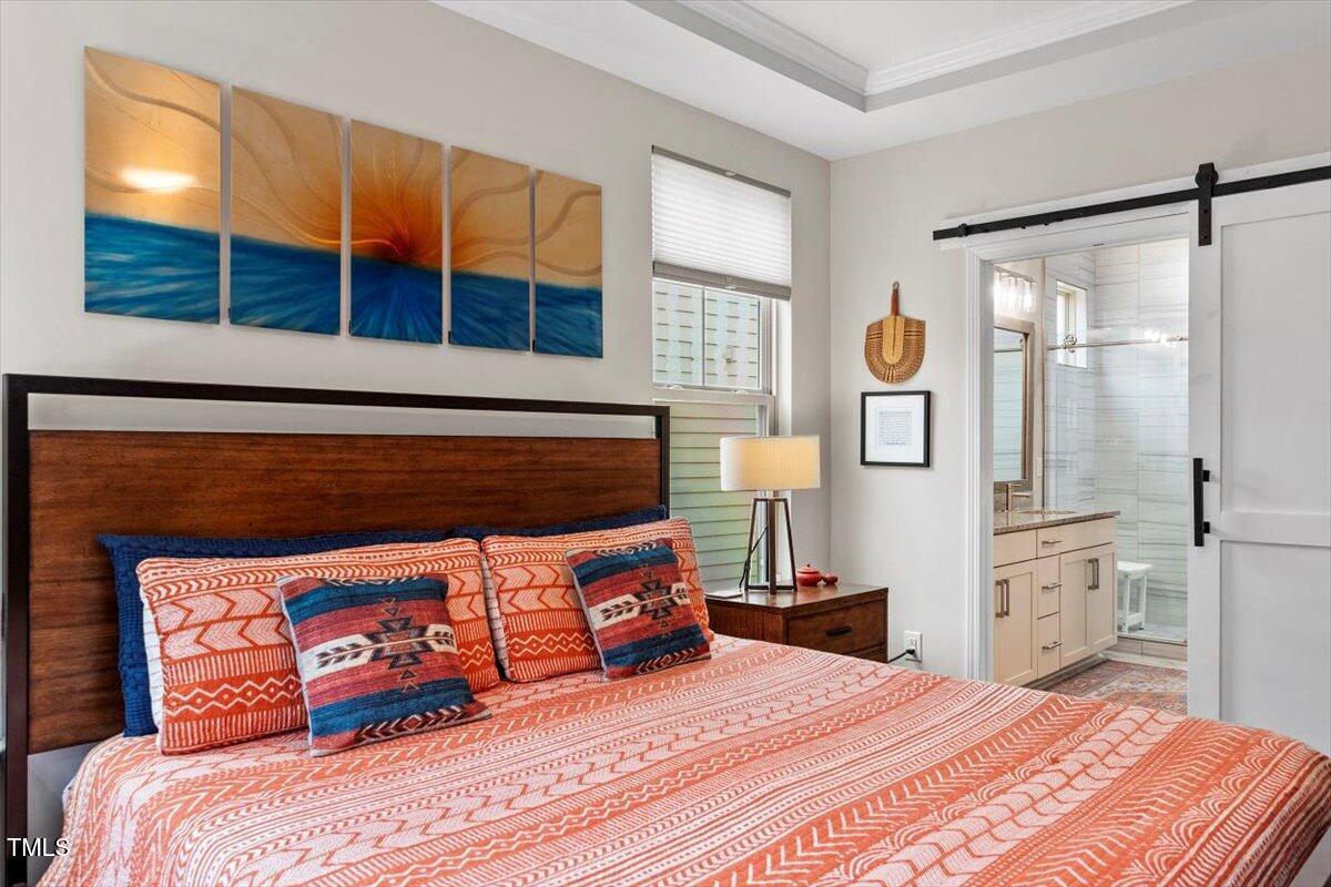1008 Sounding Lane