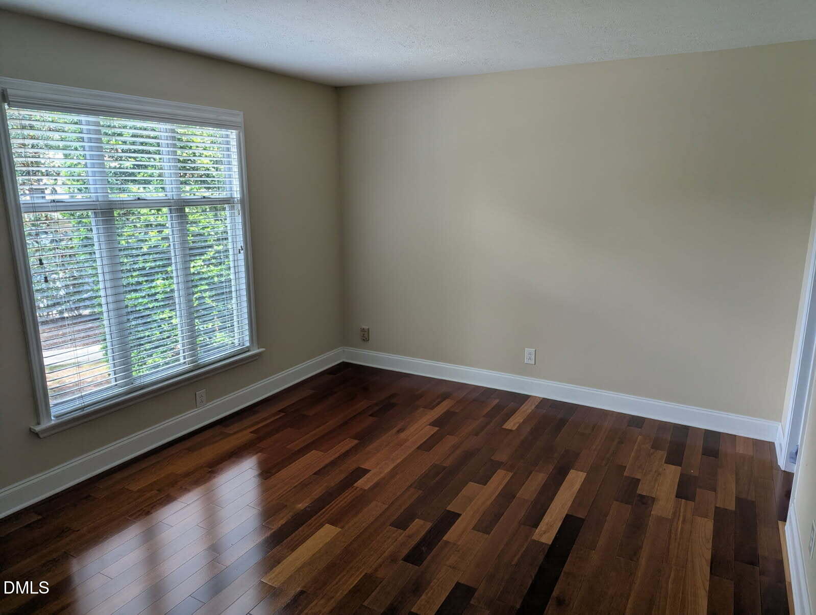 1031 Nicholwood Drive 203