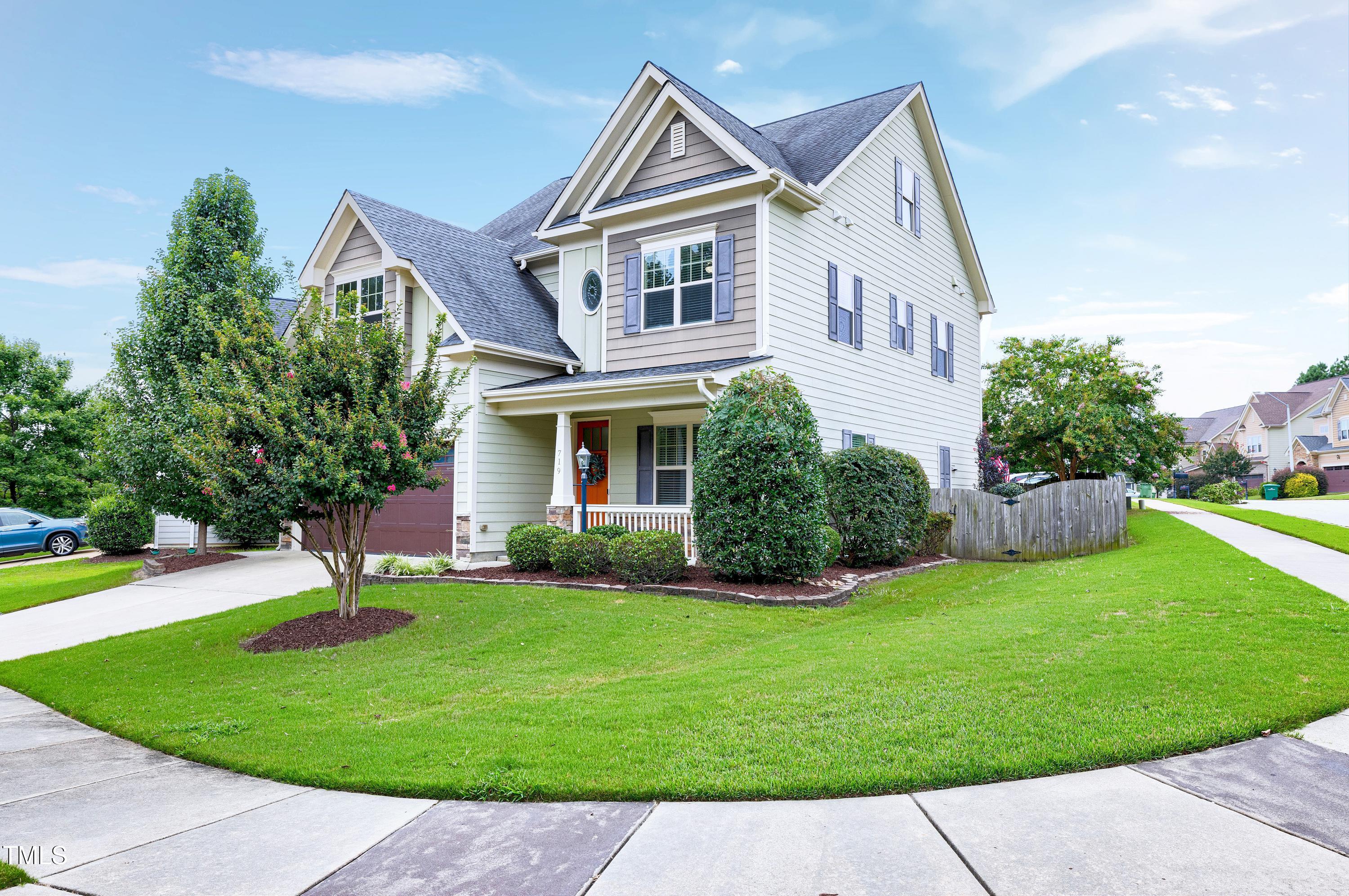 719 Shoals Lake Drive