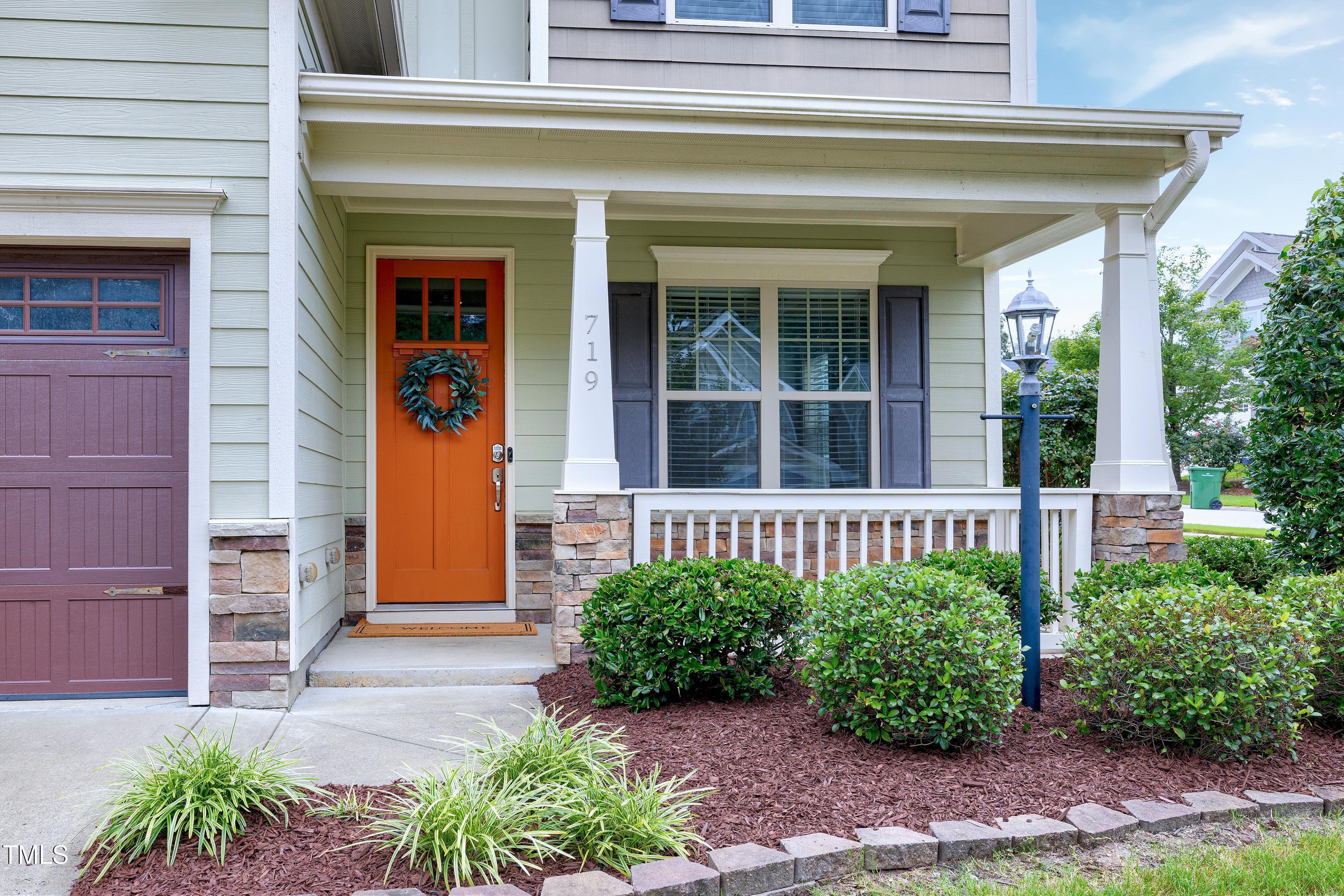 719 Shoals Lake Drive