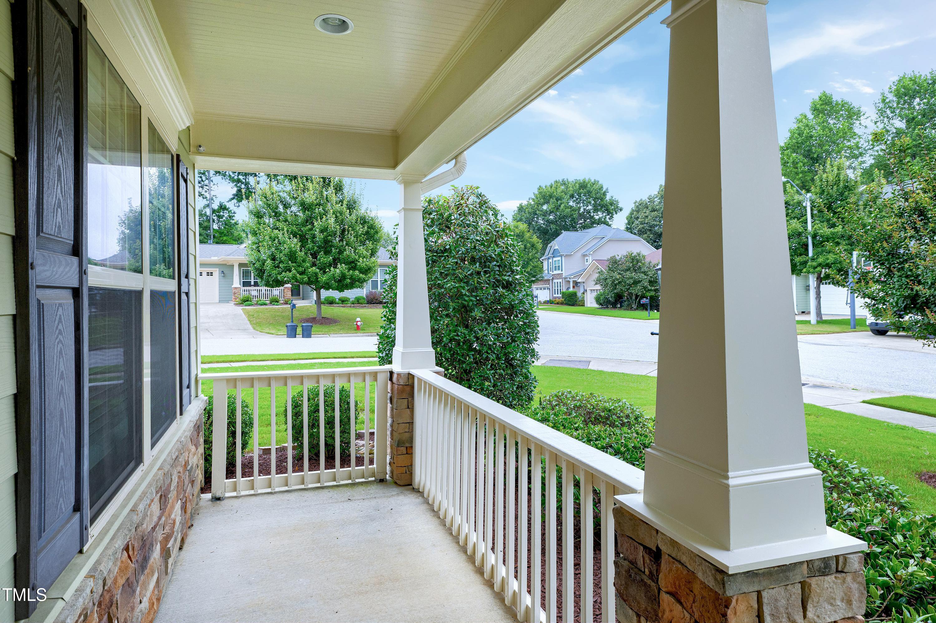 719 Shoals Lake Drive