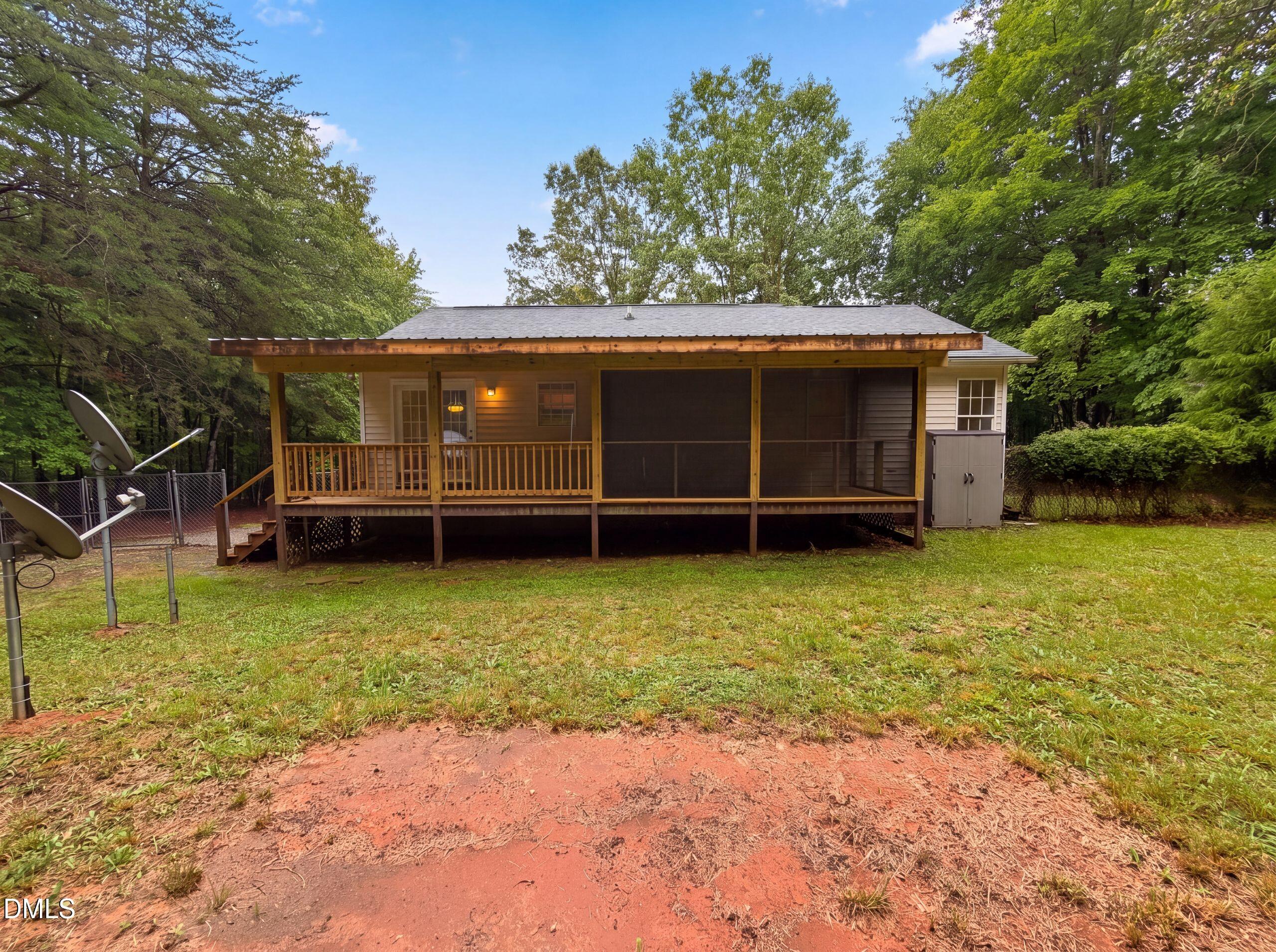 5501 Wagon Farm Road