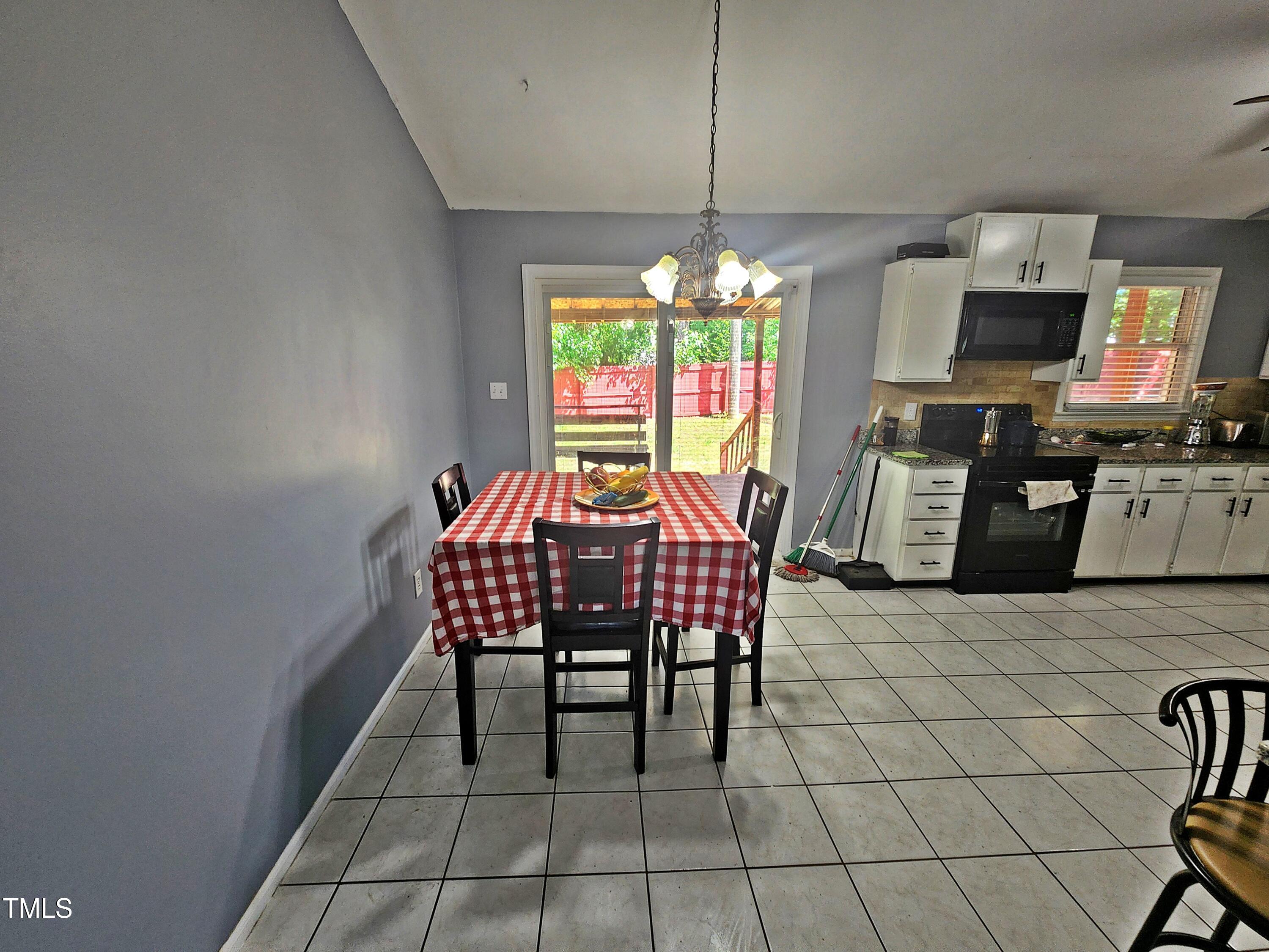 3612 Satellite Court