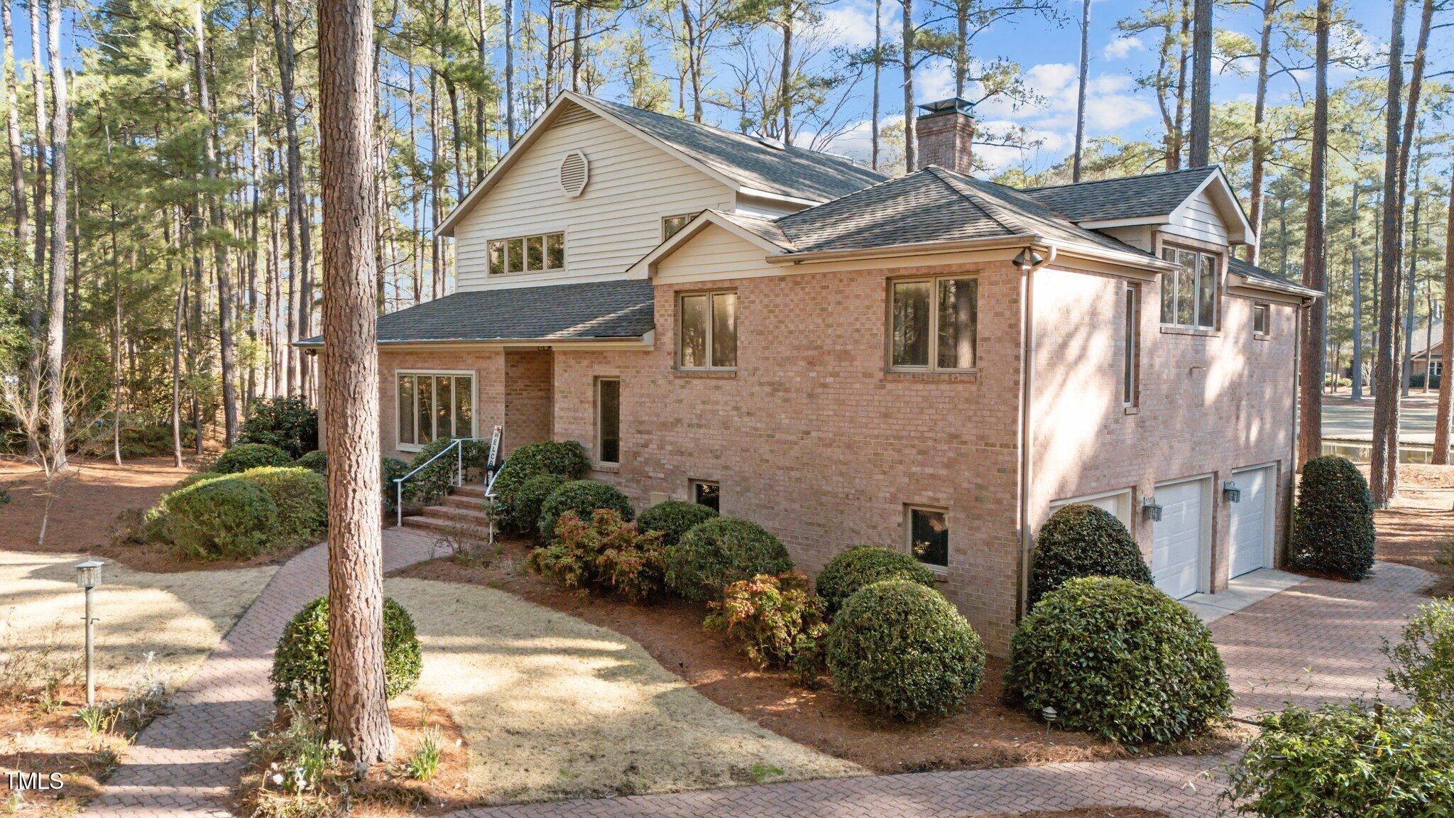 17 Mcmichael Drive