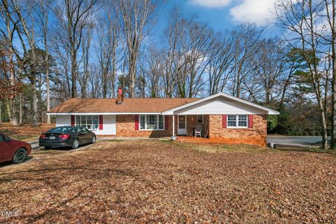 5301 Umstead Road Fuquay Varina NC 27526