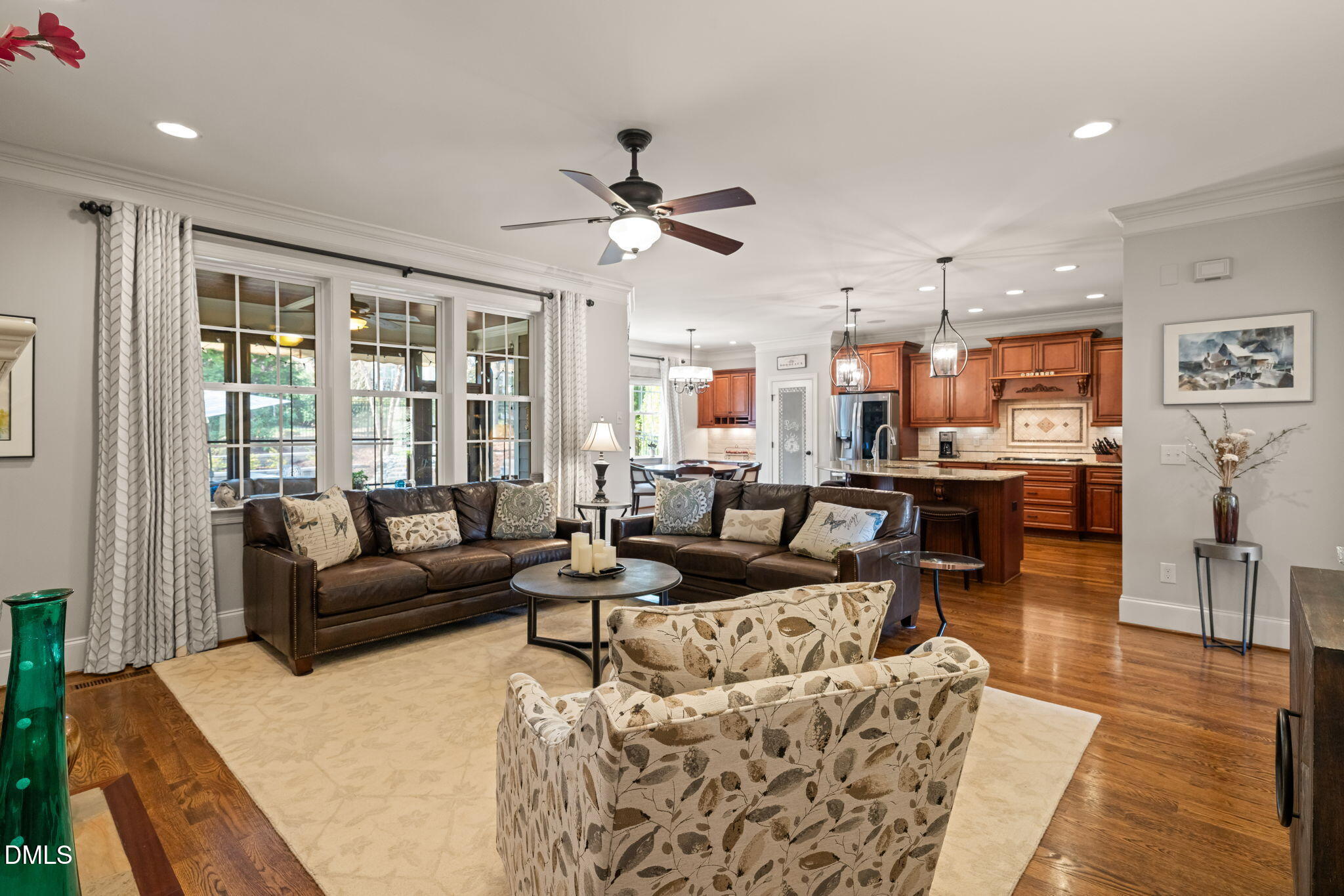 9821 Porto Fino Avenue