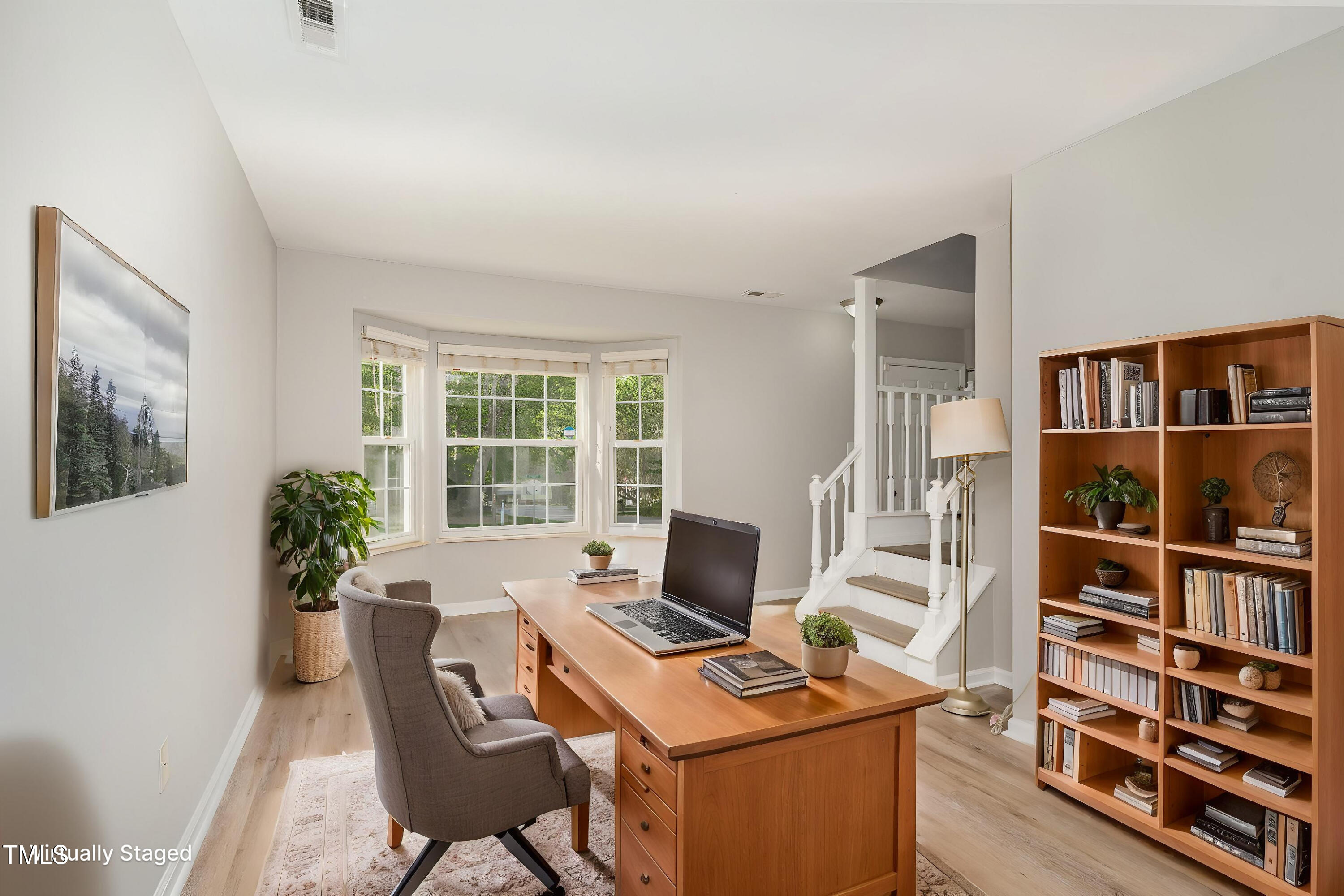 601 E Dynasty Drive