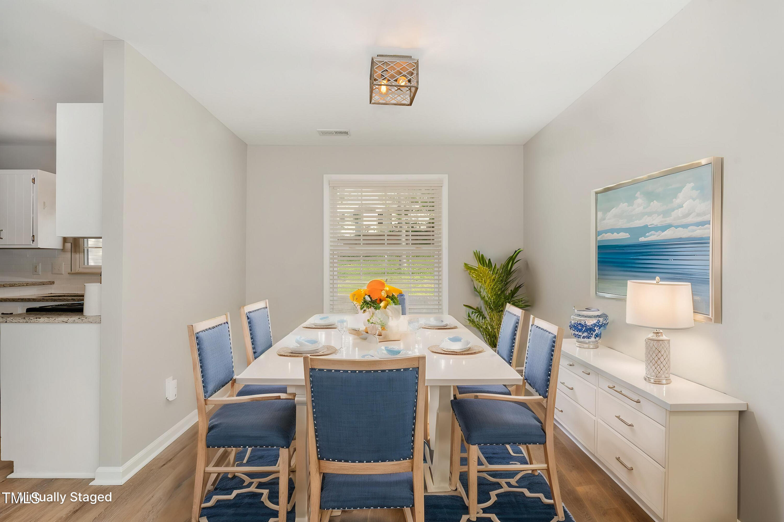 601 E Dynasty Drive
