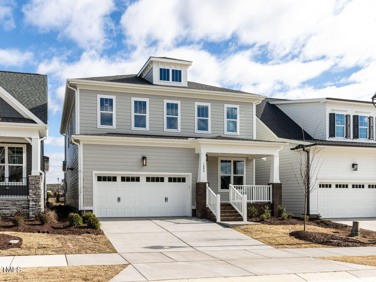 1804 Bright Lantern Way