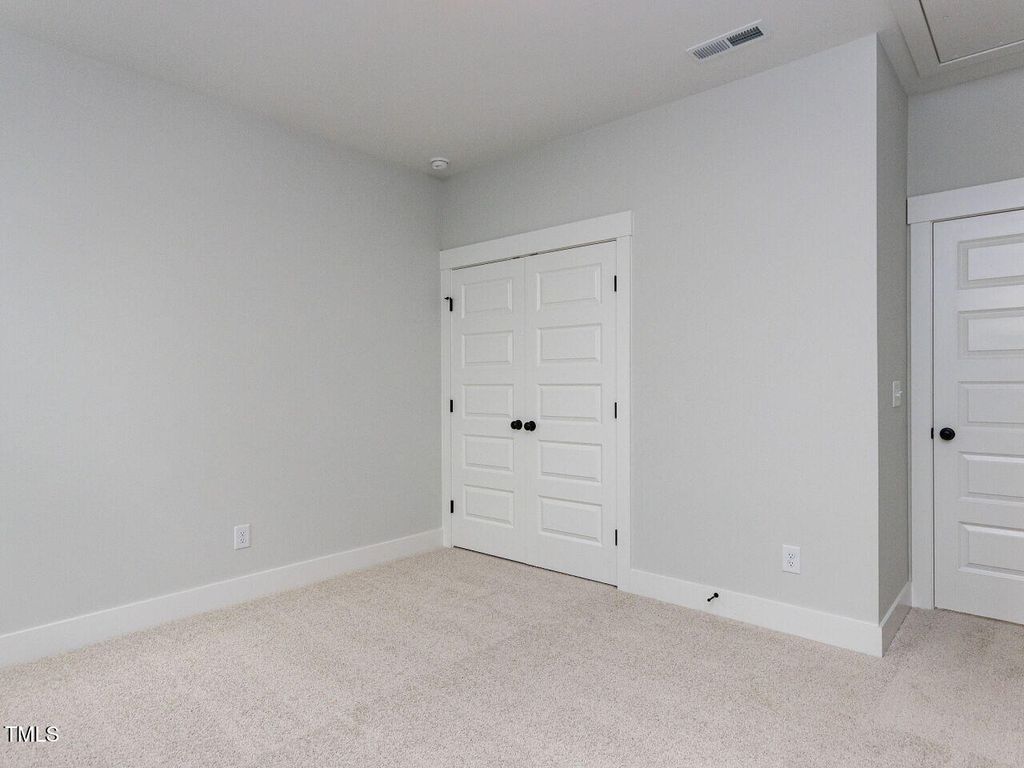 listing image 73