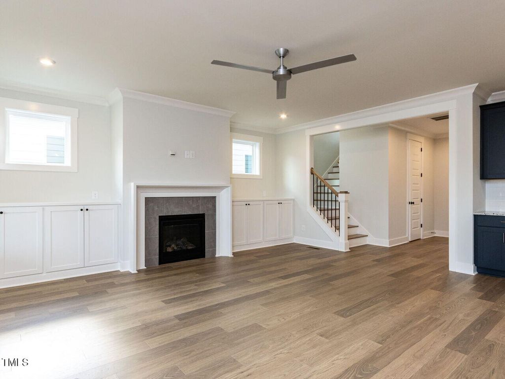 listing image 55