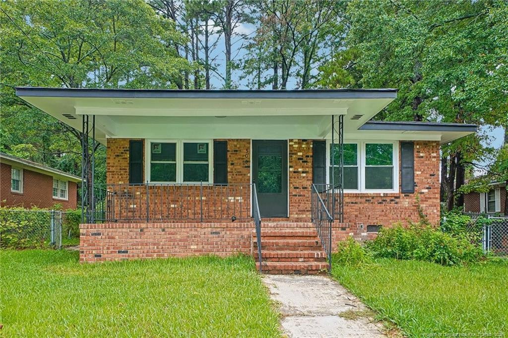 506 Eaton Street, Fayetteville, NC, 28301