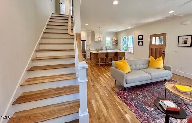 Durham, North Carolina 27705, United States, 2 Bedrooms Bedrooms, ,3 BathroomsBathrooms,Residential,Active,169324