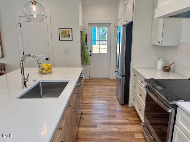 Durham, North Carolina 27705, United States, 2 Bedrooms Bedrooms, ,3 BathroomsBathrooms,Residential,Active,169324