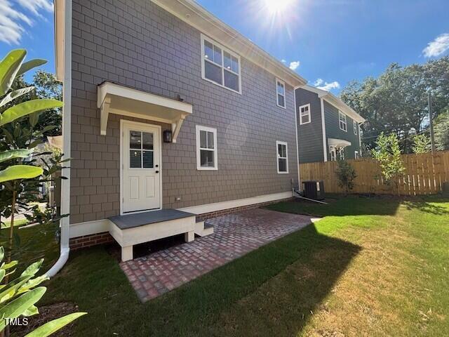 Durham, North Carolina 27705, United States, 2 Bedrooms Bedrooms, ,3 BathroomsBathrooms,Residential,Active,169324