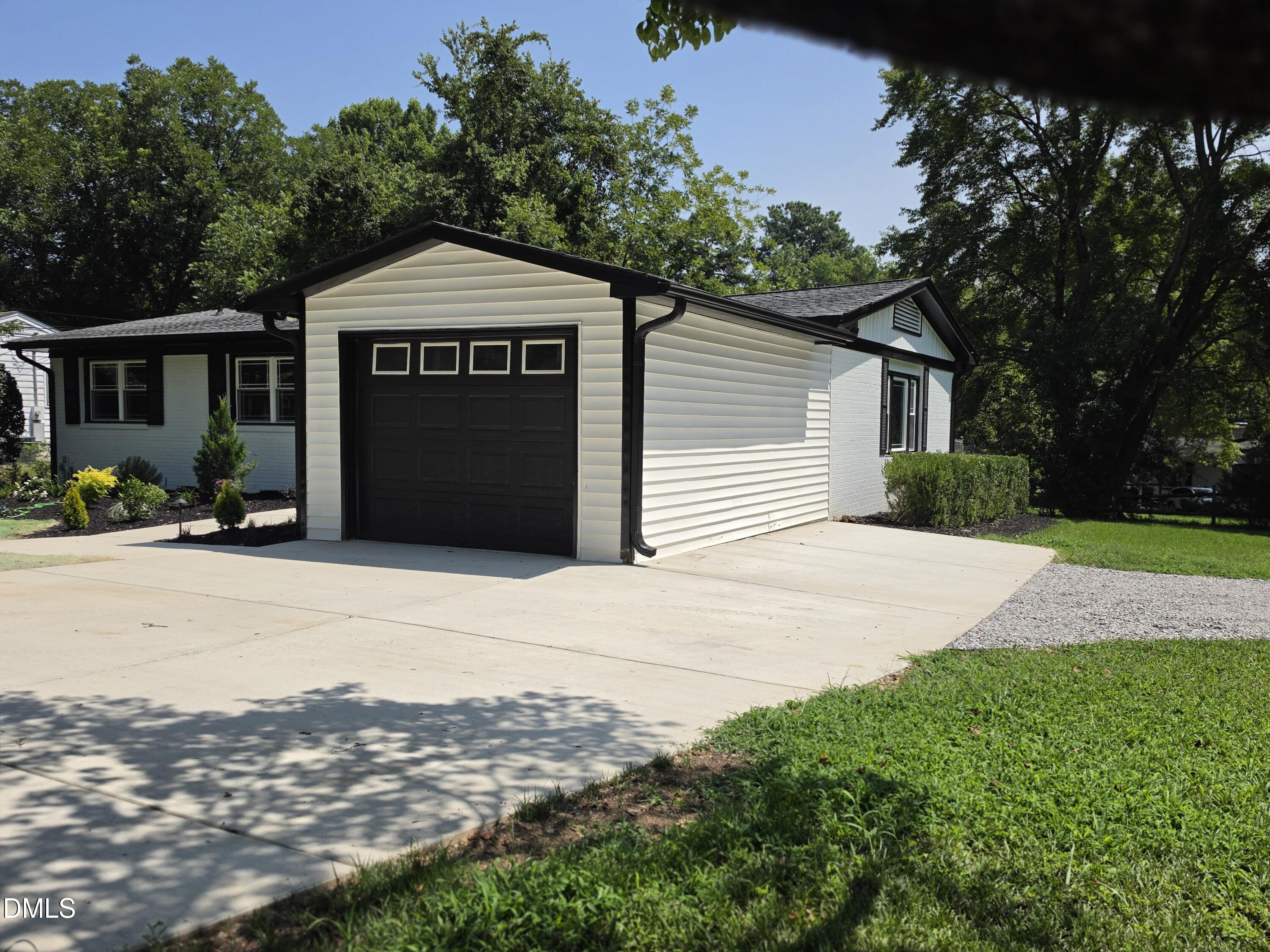 3000 Brentwood Road