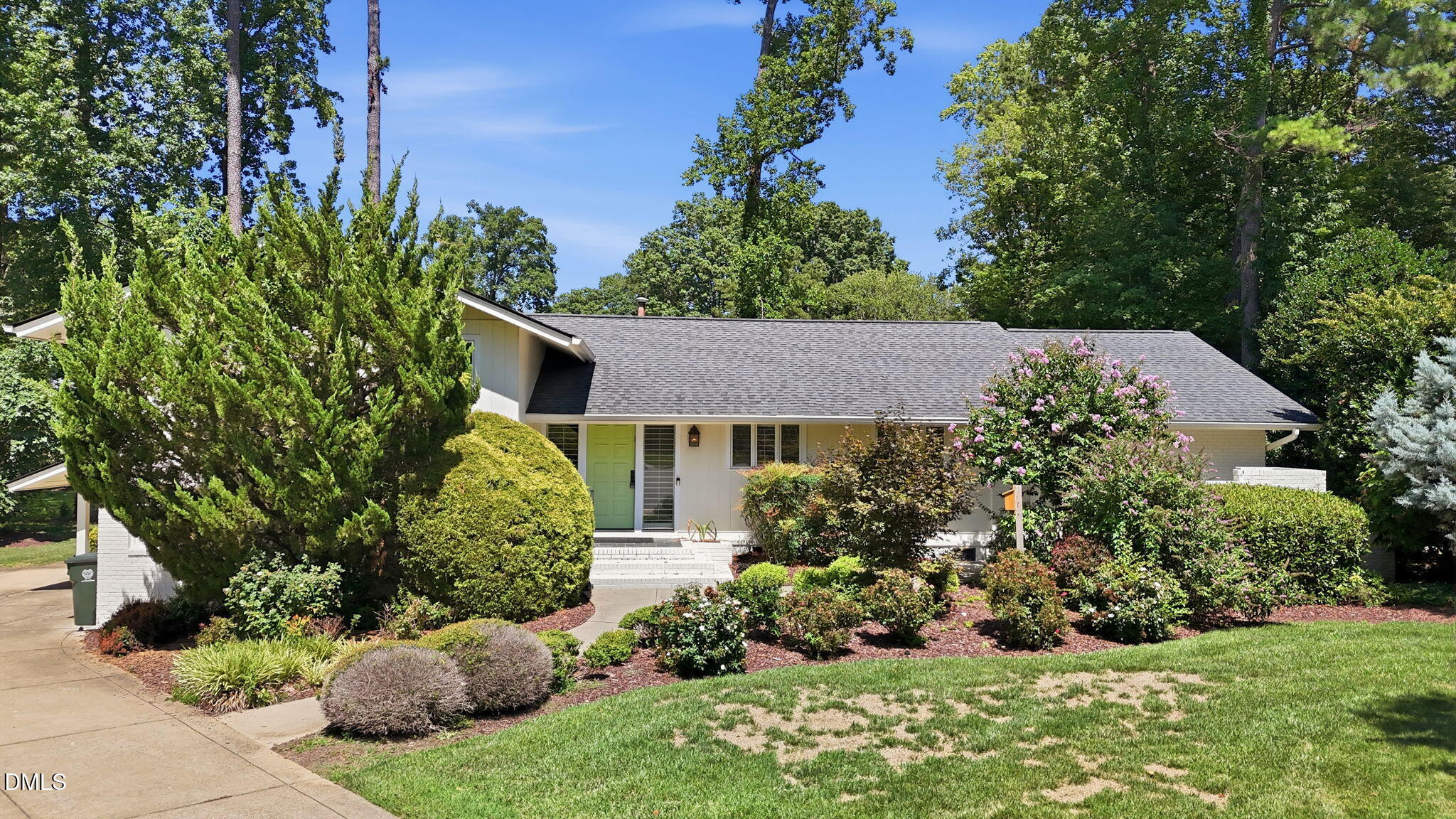 6804 Woodhaven Court