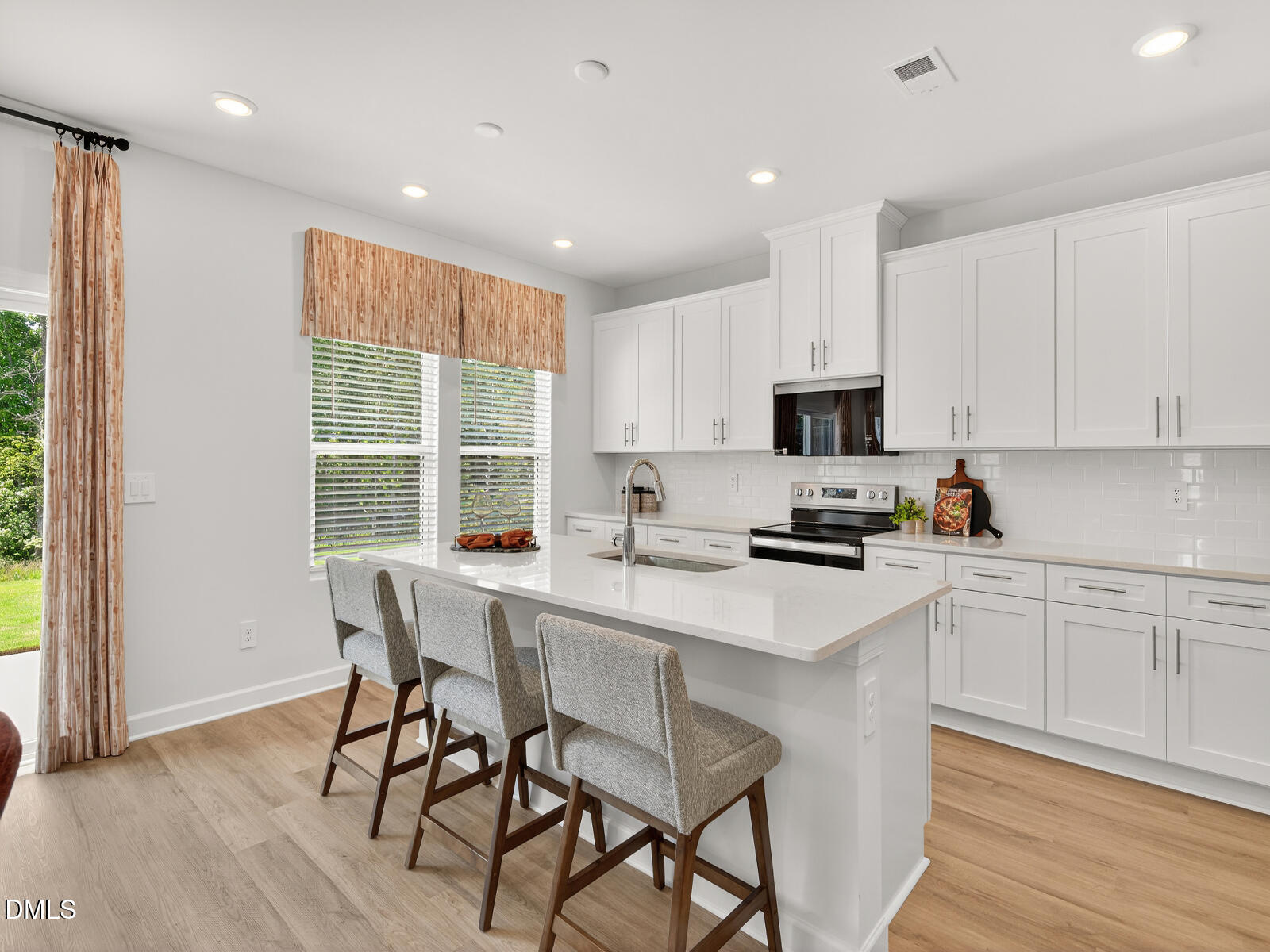 158 Thistle Patch Place