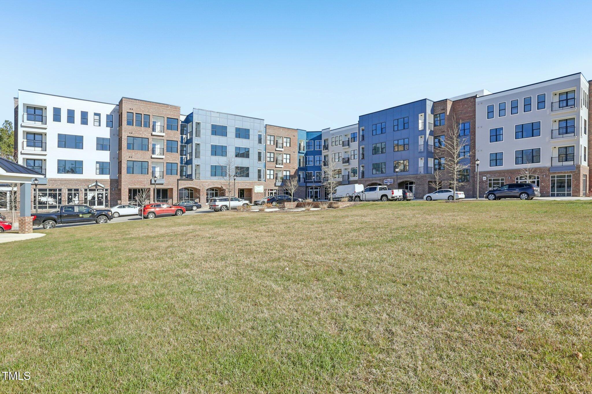 2418 Gathering Square Court