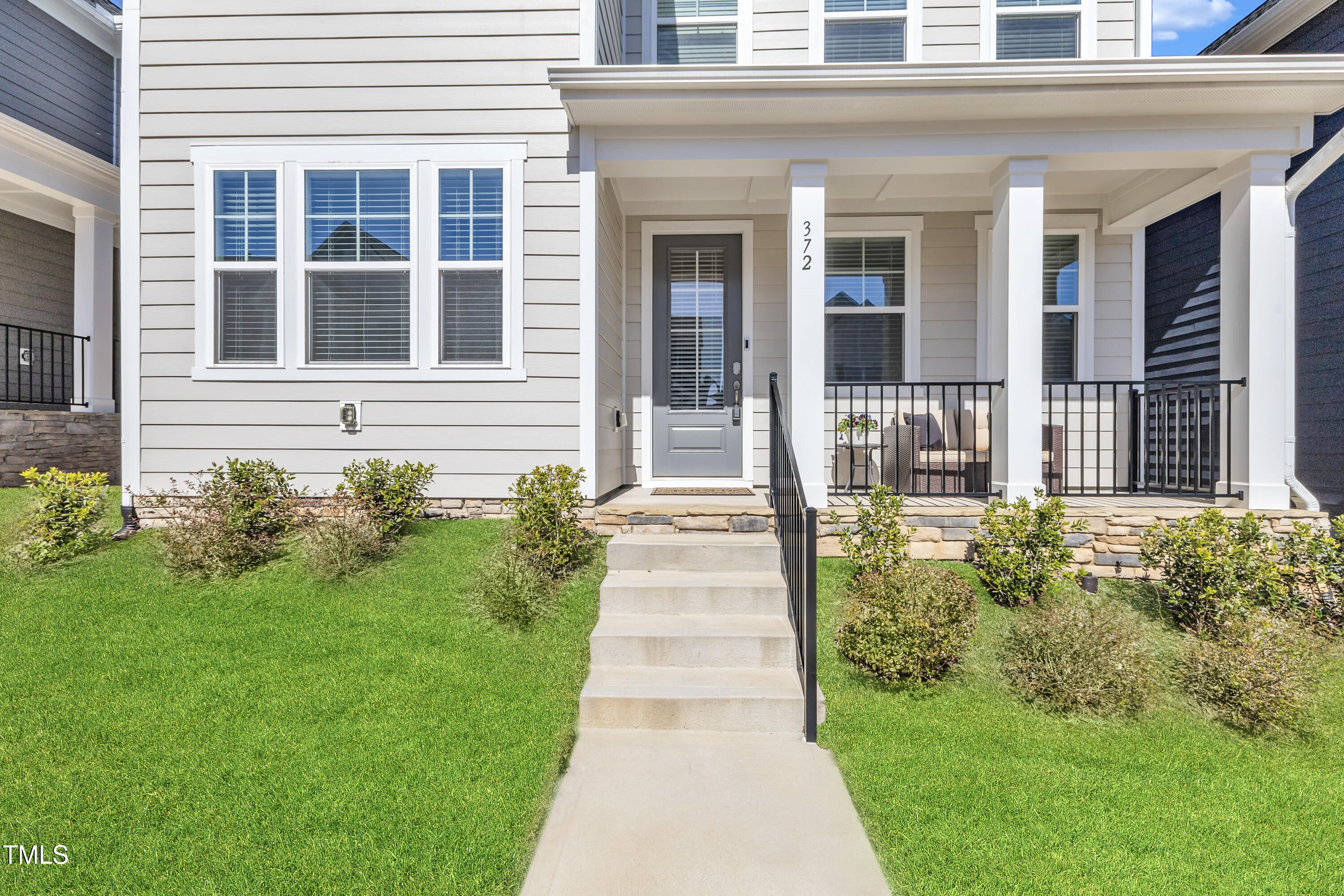 372 Natsam Woods Way