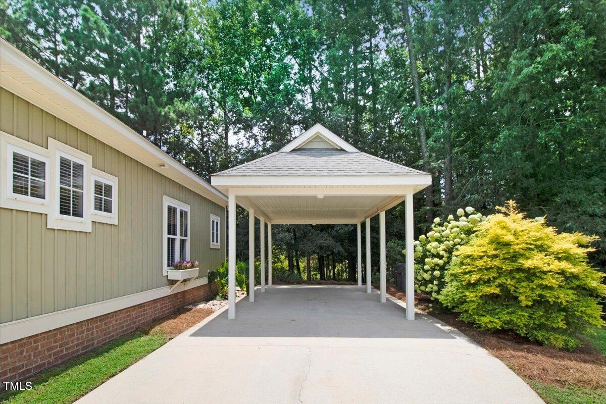 101 Shamrock Court