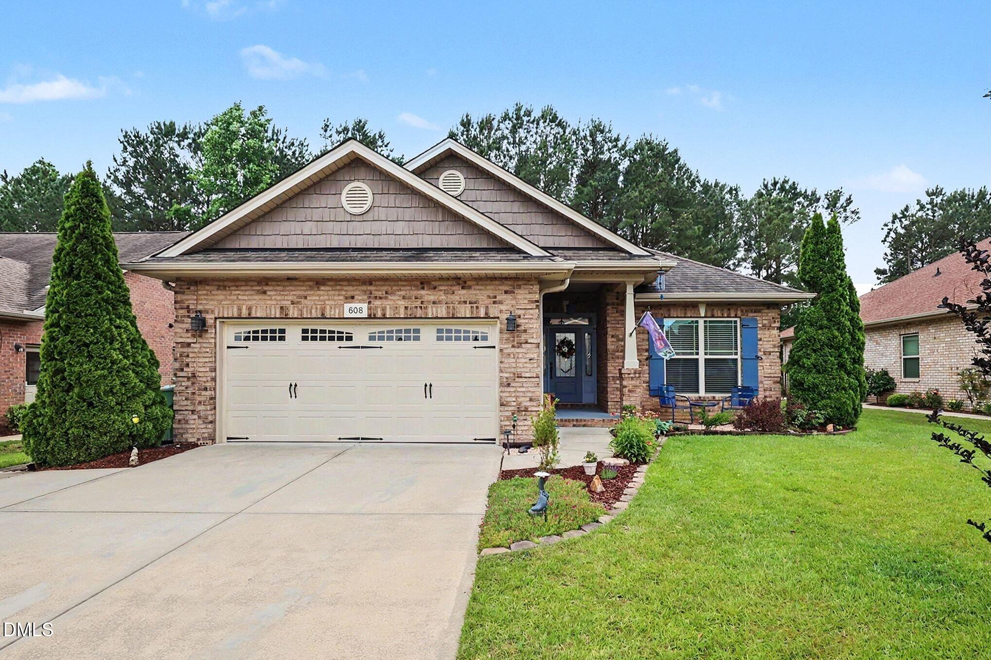 608 Sippihaw Oaks Drive