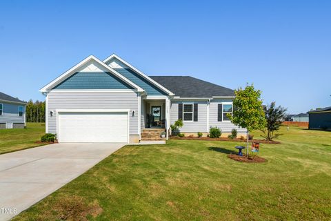 7508 Frasier Fir Place Willow Springs NC 27592