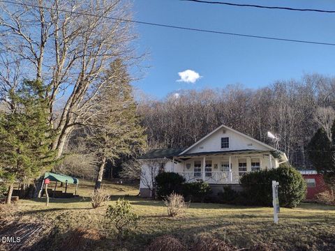 659 Chestnut Grove Road Spruce Pine NC 28777