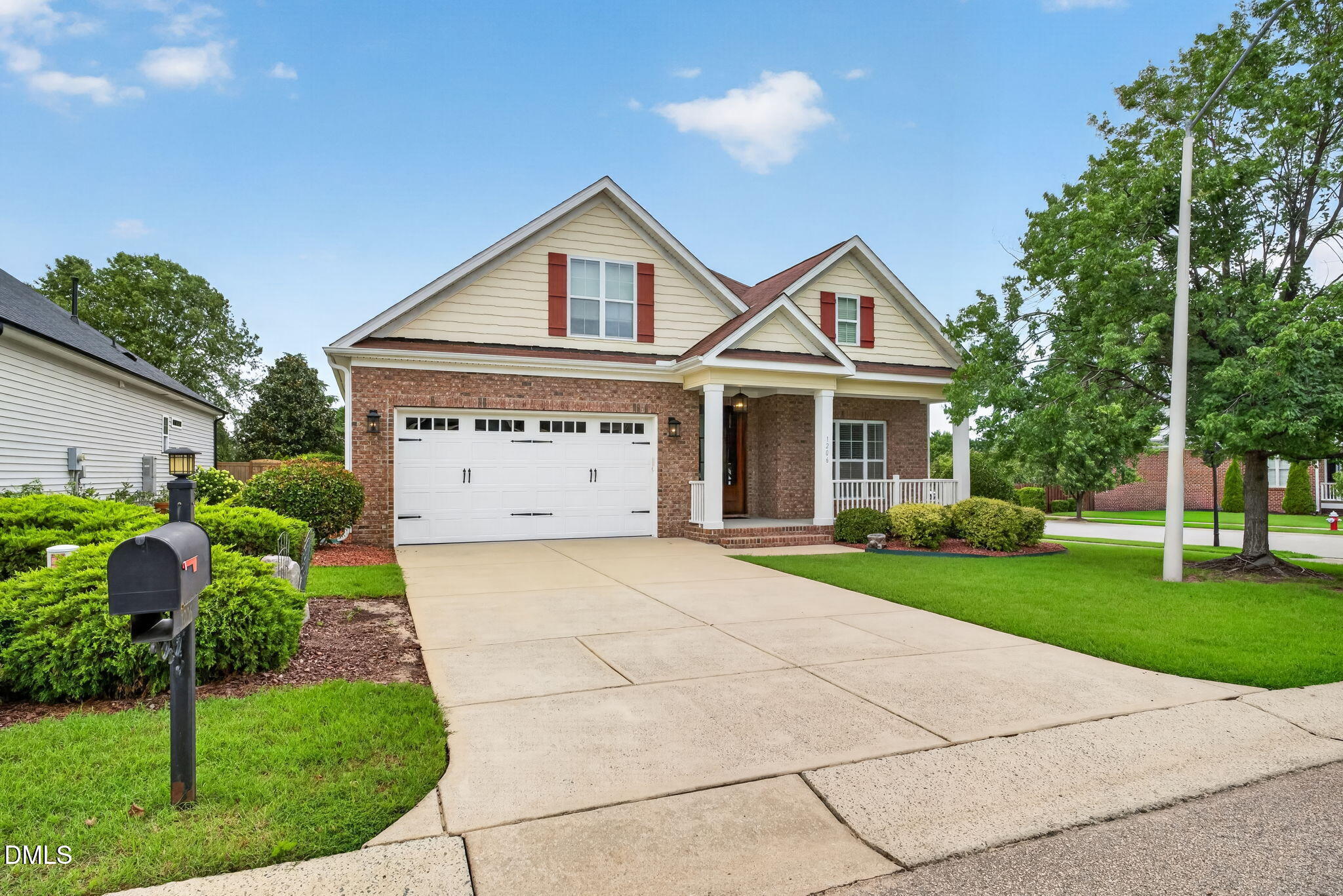 1206 Crystal Water Drive