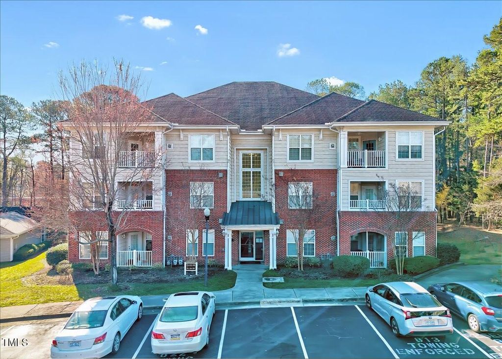 listing image 0