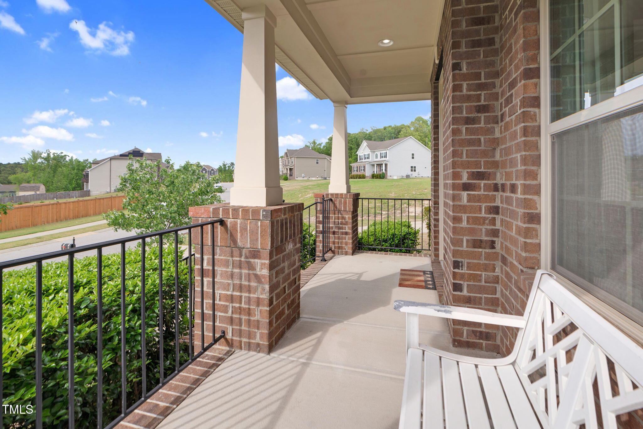 5004 Clowser Minnow Court