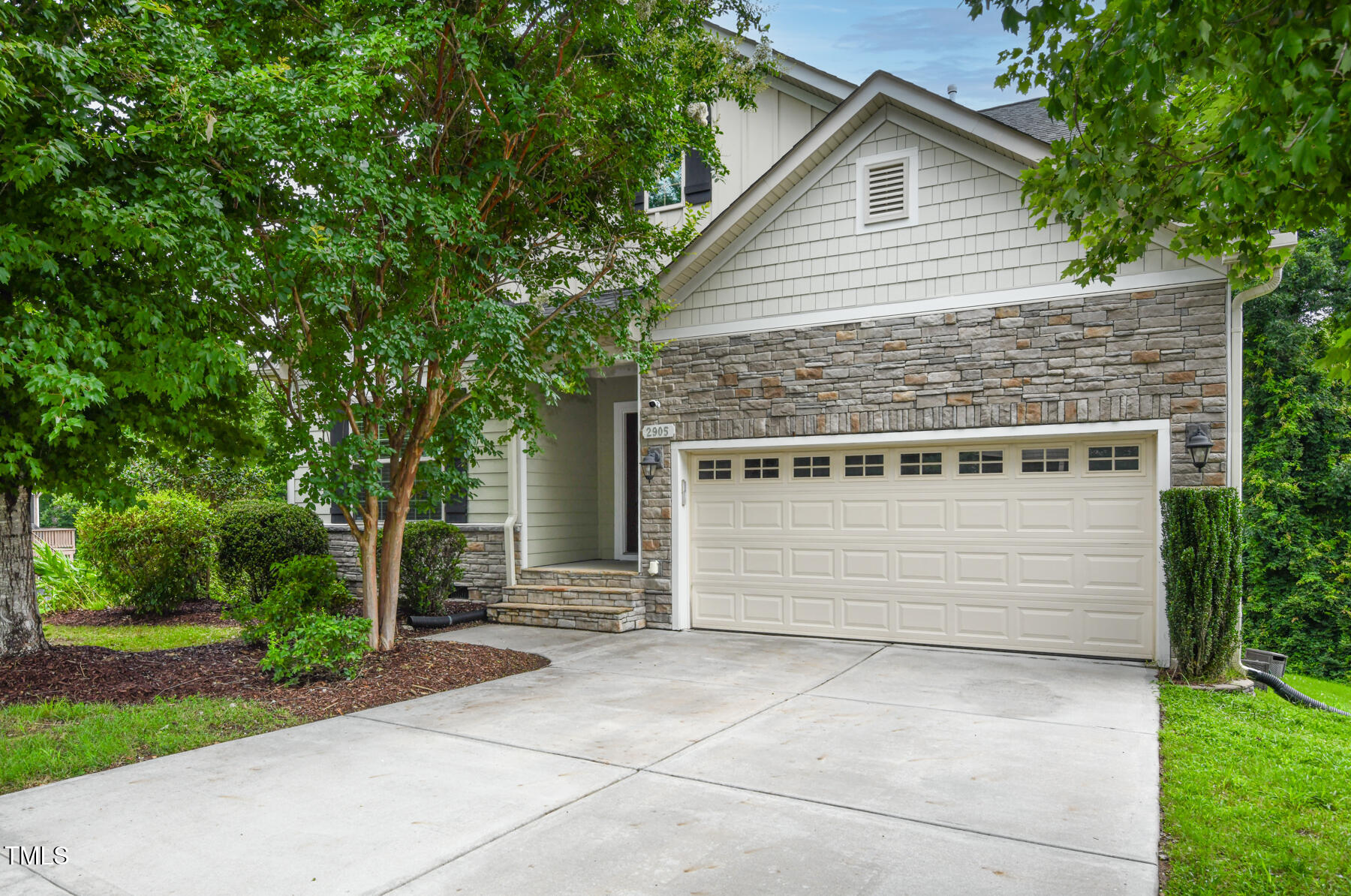 2905 Reynolda Circle