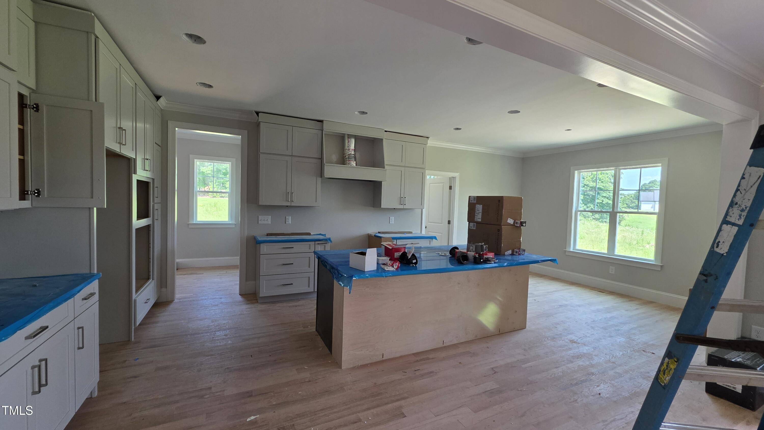75 Broadleaf Lane