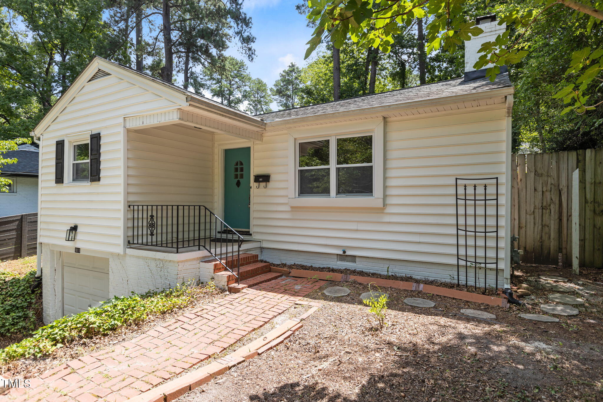 1811 University Drive