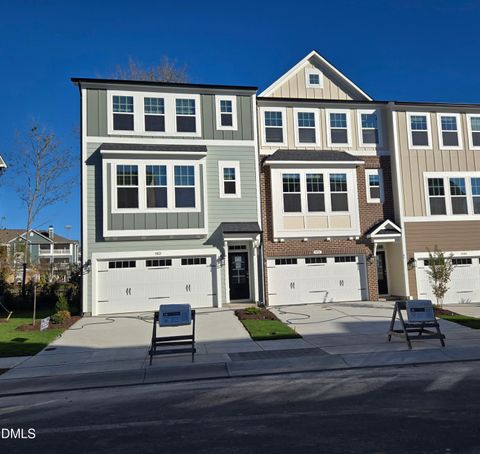 5012 Jowettes Walk Drive 18 Cary NC 27519
