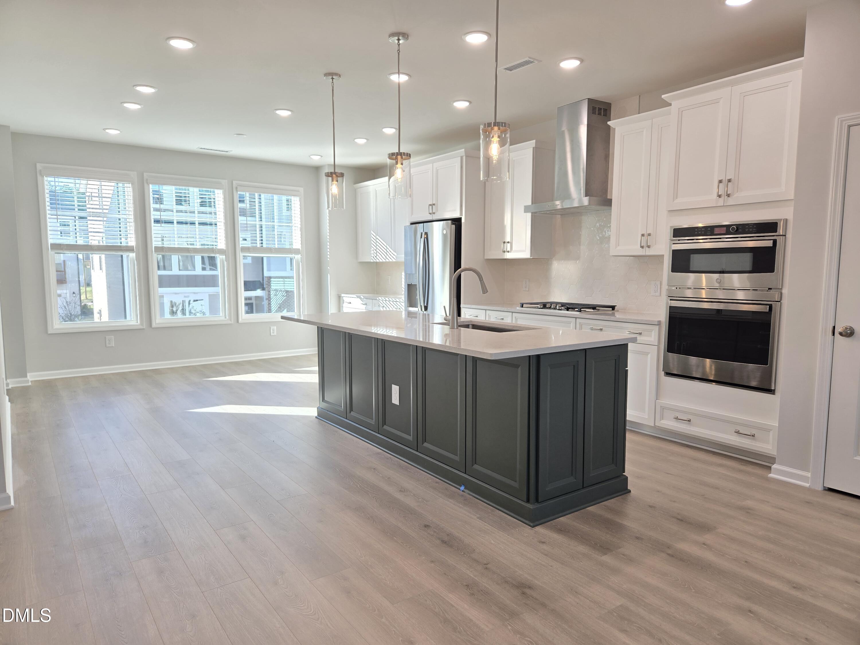5012 Jowettes Walk Drive 18