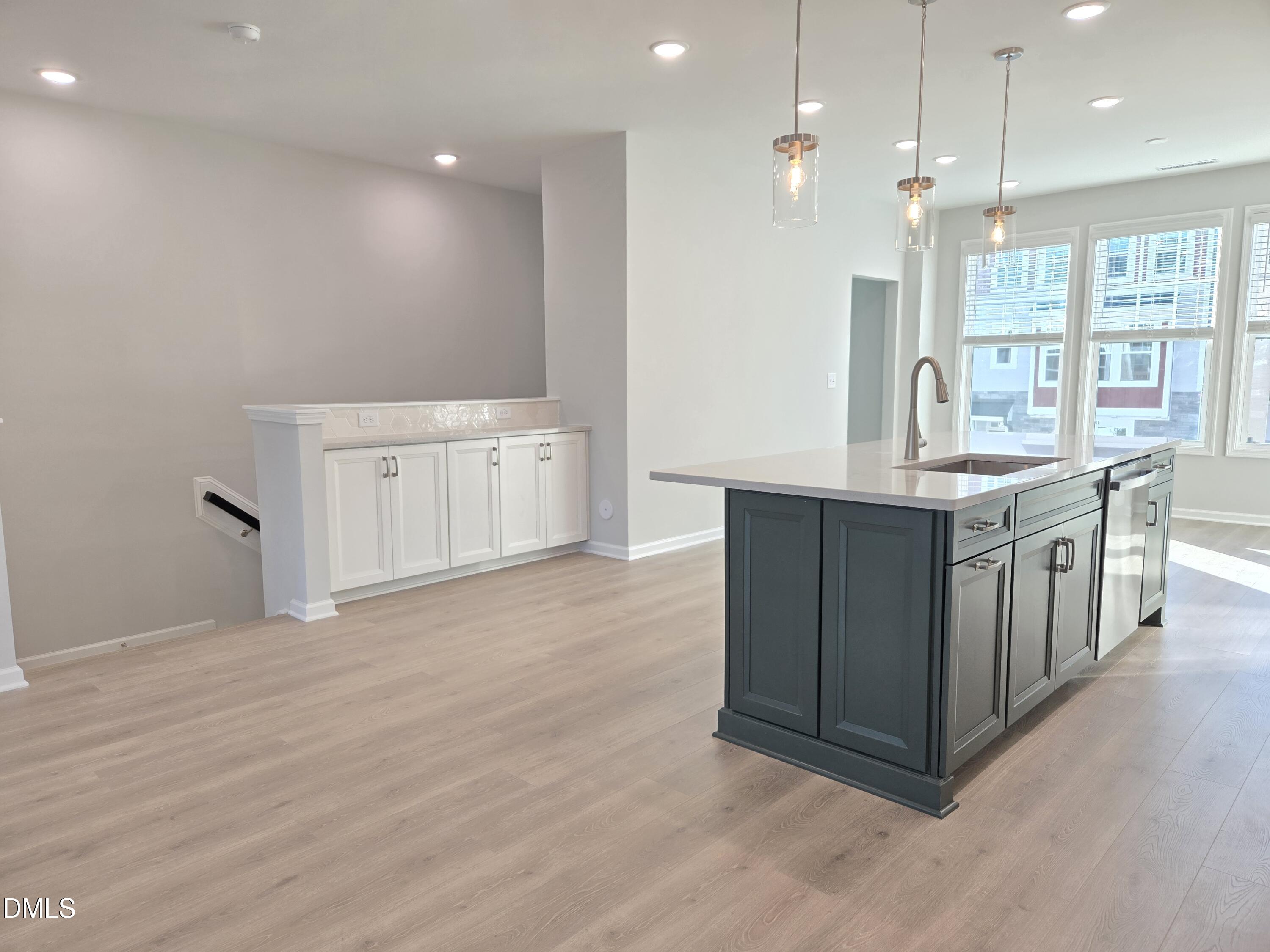 5012 Jowettes Walk Drive 18