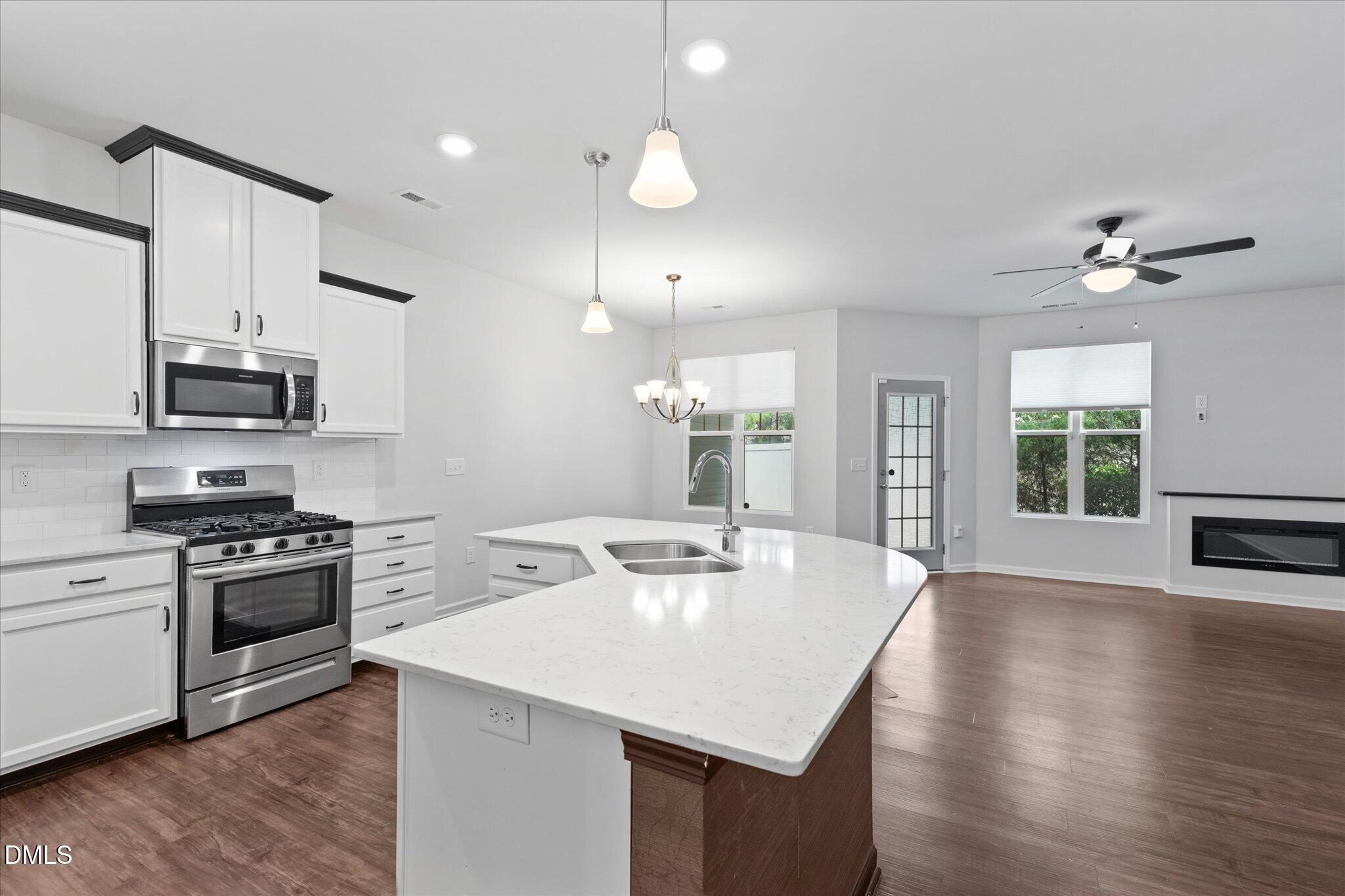 6075 Beale Loop