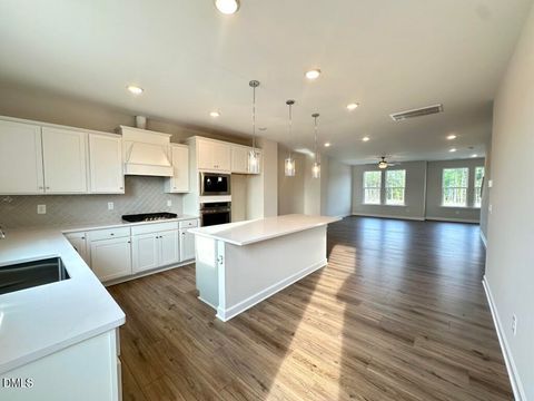 604 Thatch Lane 114 Knightdale NC 27545