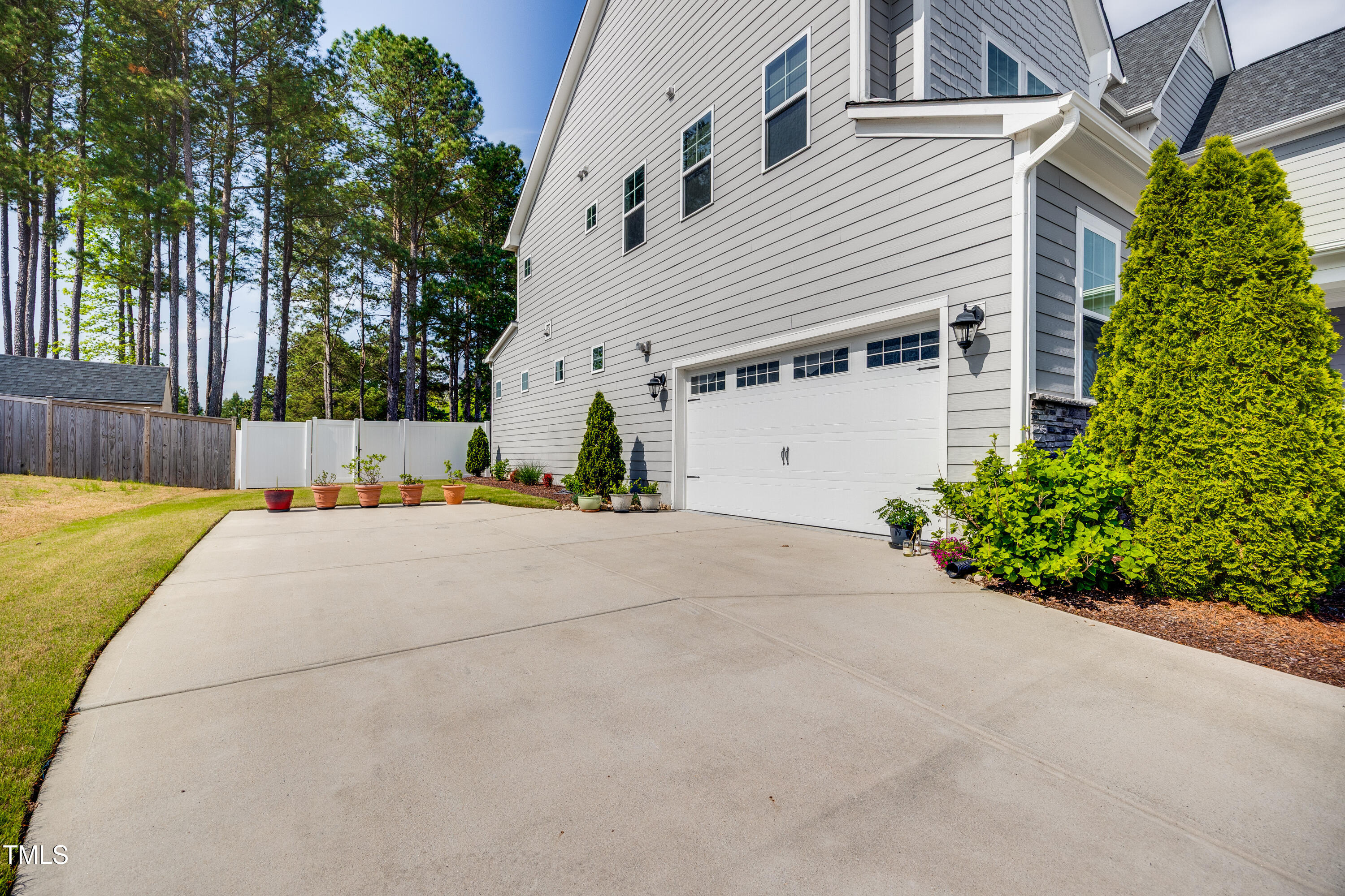 3037 Freeman Farm Way