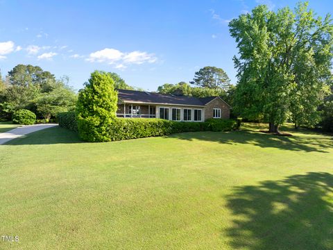 9 Lakeview Drive Sanford NC 27332