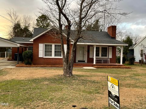 A home in Dunn