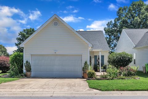 2220 Castle Pines Drive Raleigh NC 27604