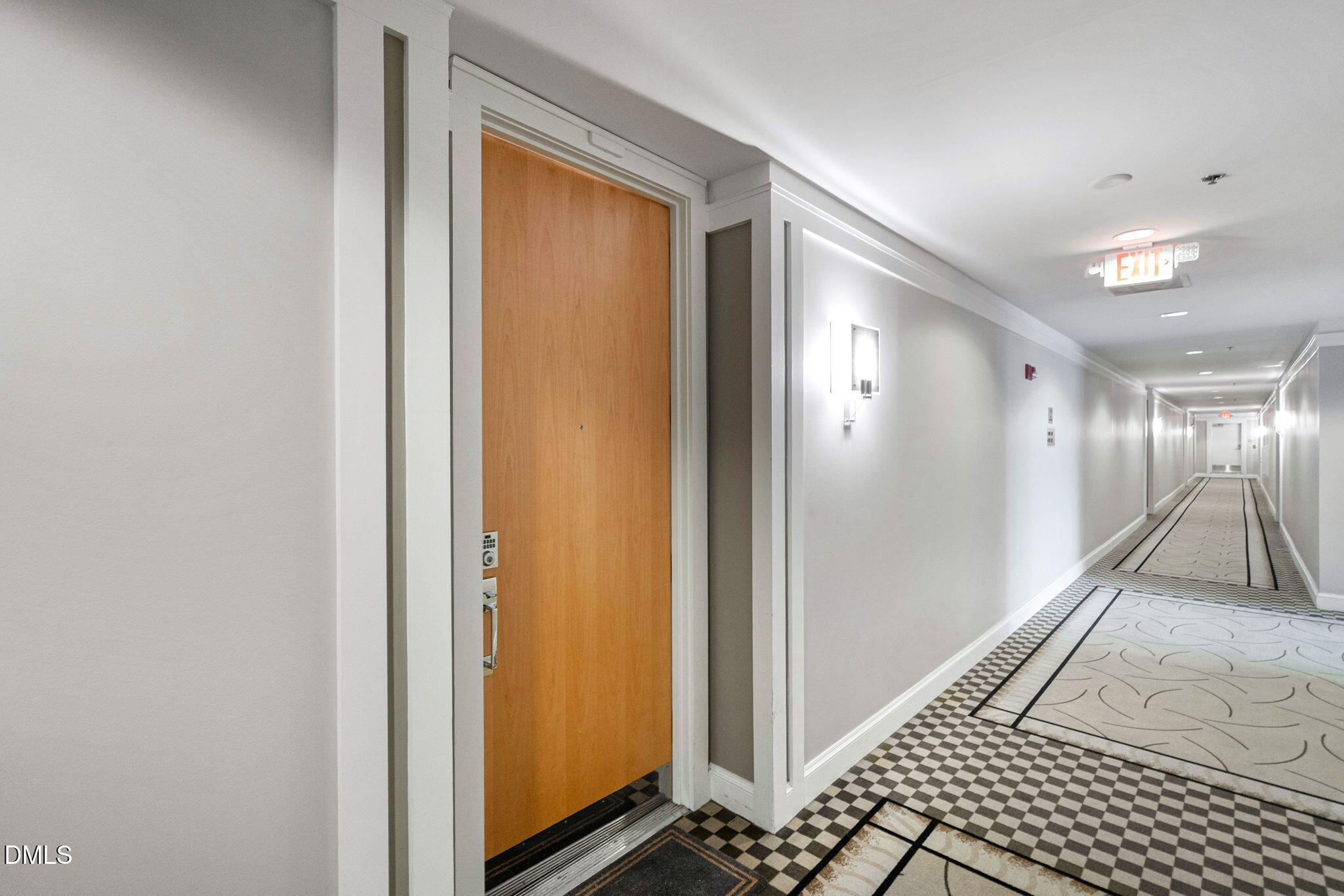 618 N Boylan Avenue 812