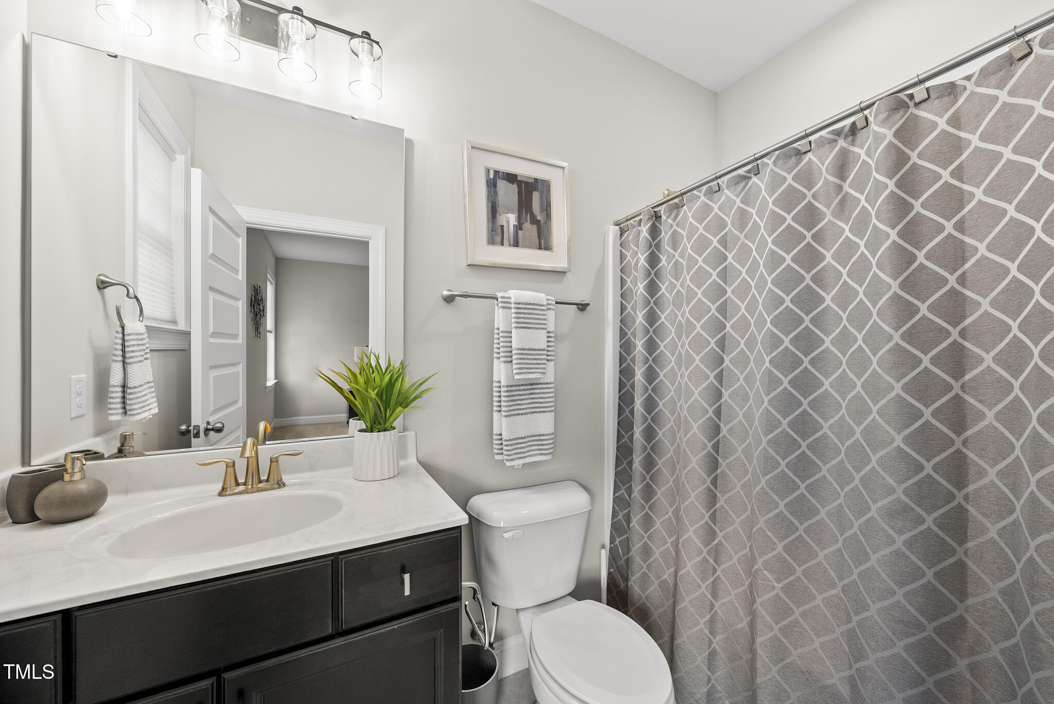 Raleigh, North Carolina 27613, United States, 5 Bedrooms Bedrooms, ,4 BathroomsBathrooms,Residential,Active,167828