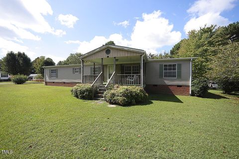 495 Billy Burwell Road Henderson NC 27537