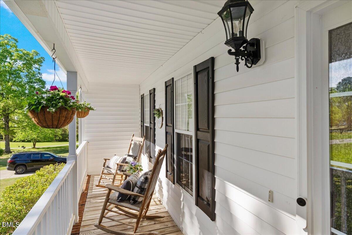 121 Plantation Court