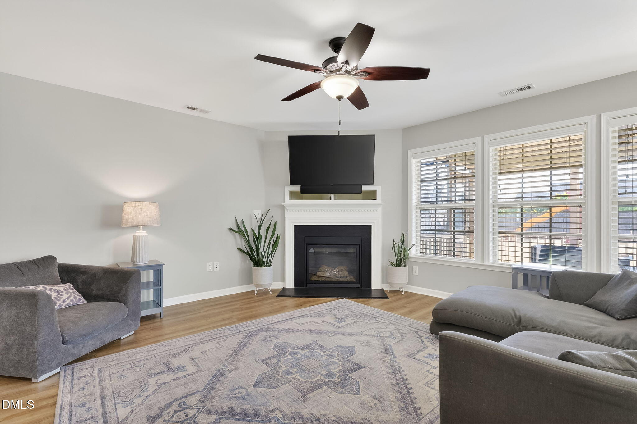 903 Red Oak Tree Drive