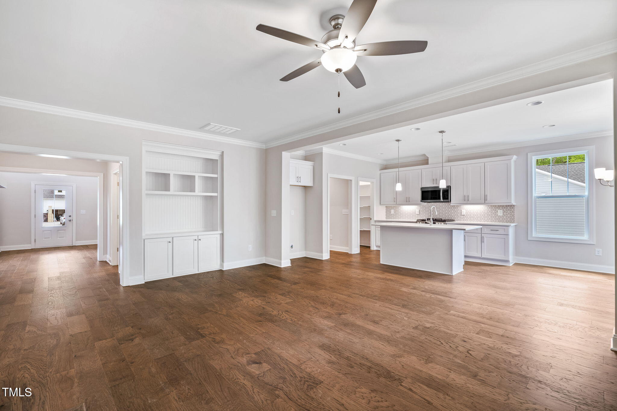 4893 Grosbeak Court