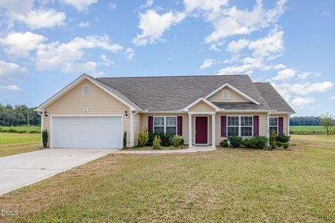 87 Cedar Lake Lane Clinton NC 28328